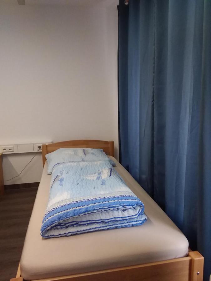Nguyen Le 3 Schlafzimmer, 7 Bette,Dusche, 2 Wc , Kueche Ab 2 Uebernachtungen Neukirch (Tubingen) Exterior foto